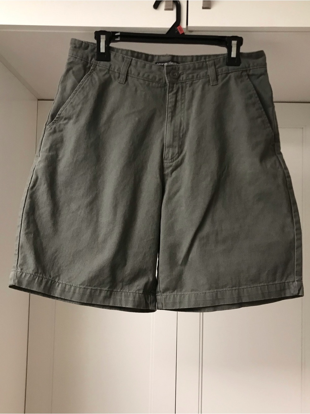 George Men's Olive Green/ Grey Flat-Front Chino Shorts 100% Cotton US 32
